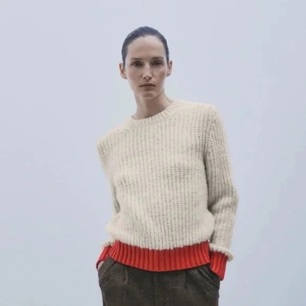 Zara - super comfy oversized Contrast knit sweater